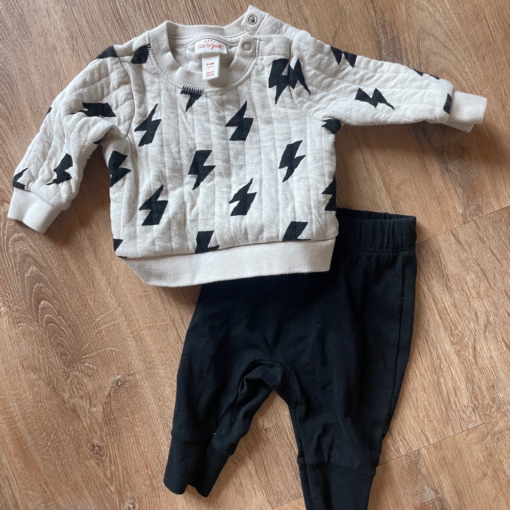 Cat & Jack Lightning Bolt sweater set